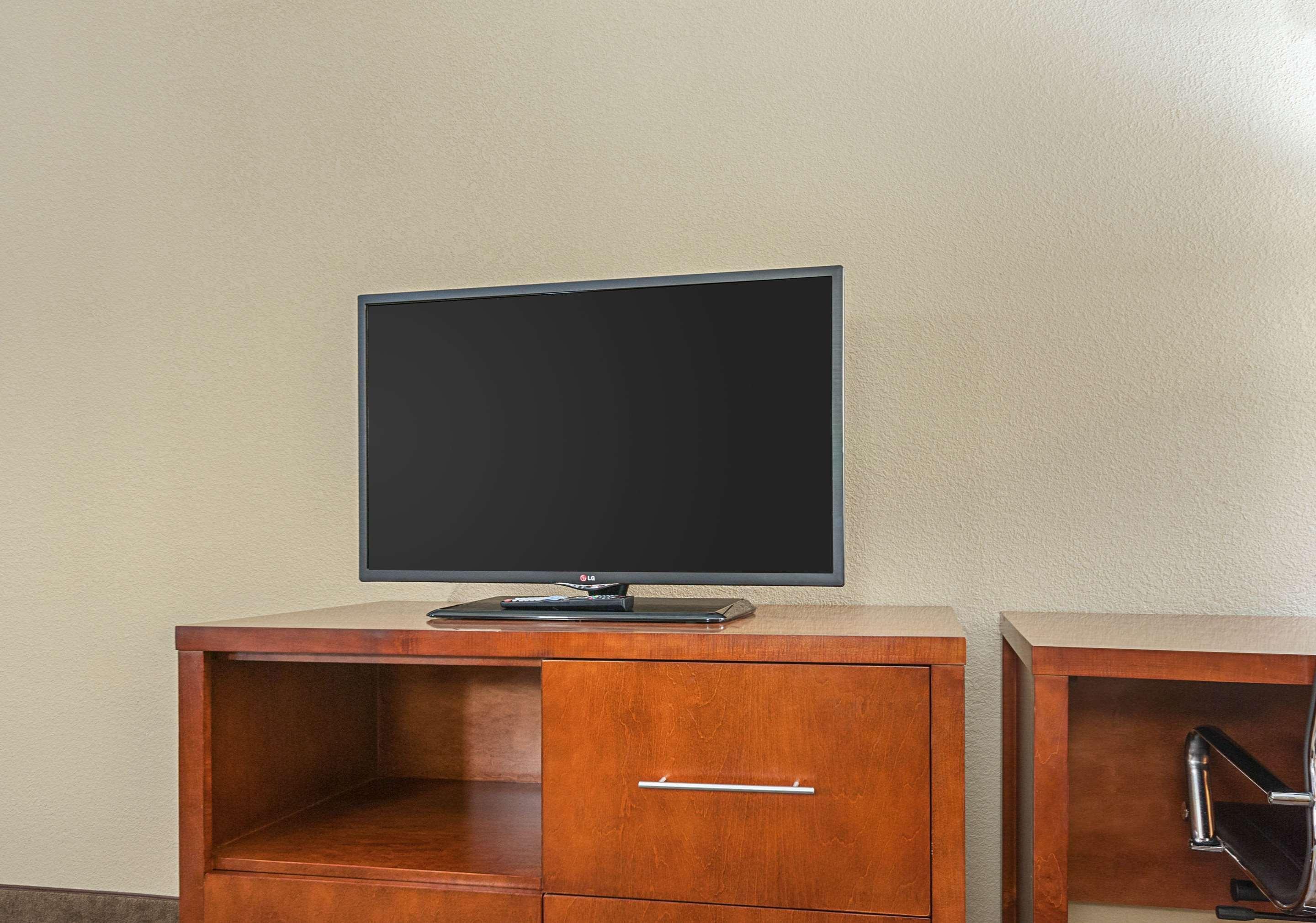 Comfort Suites Batesville Bagian luar foto